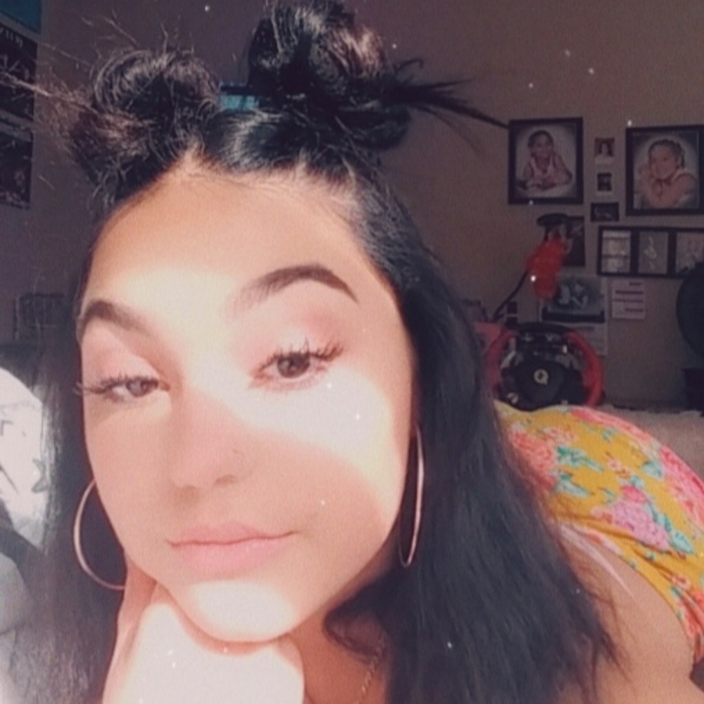 Meet your Posher, Kyra